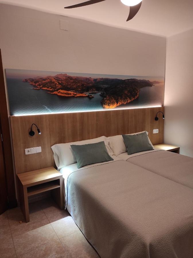 Hostal Nadal Soller Exterior photo